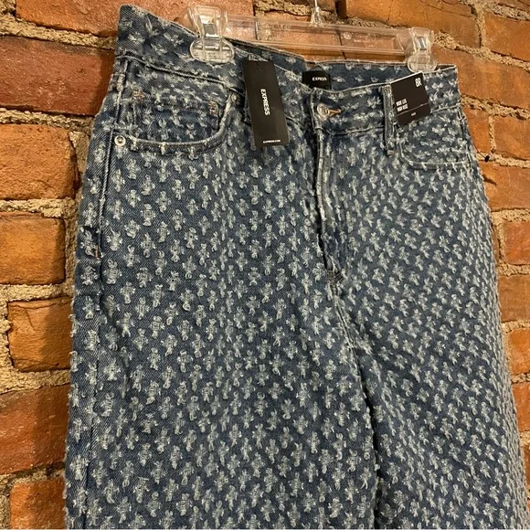 NWT Express High-Rise Blue Patterned Denim Jeans | 8R | Cute & Fun - Picture 9 of 9